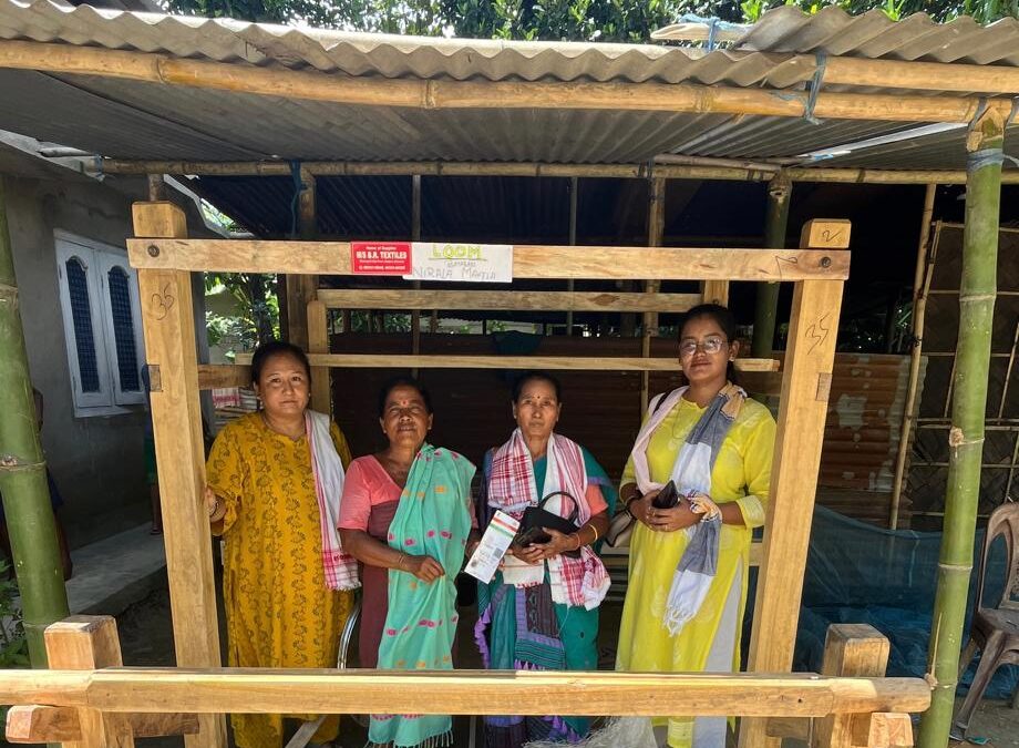Traditional Handloom Frames inAssam